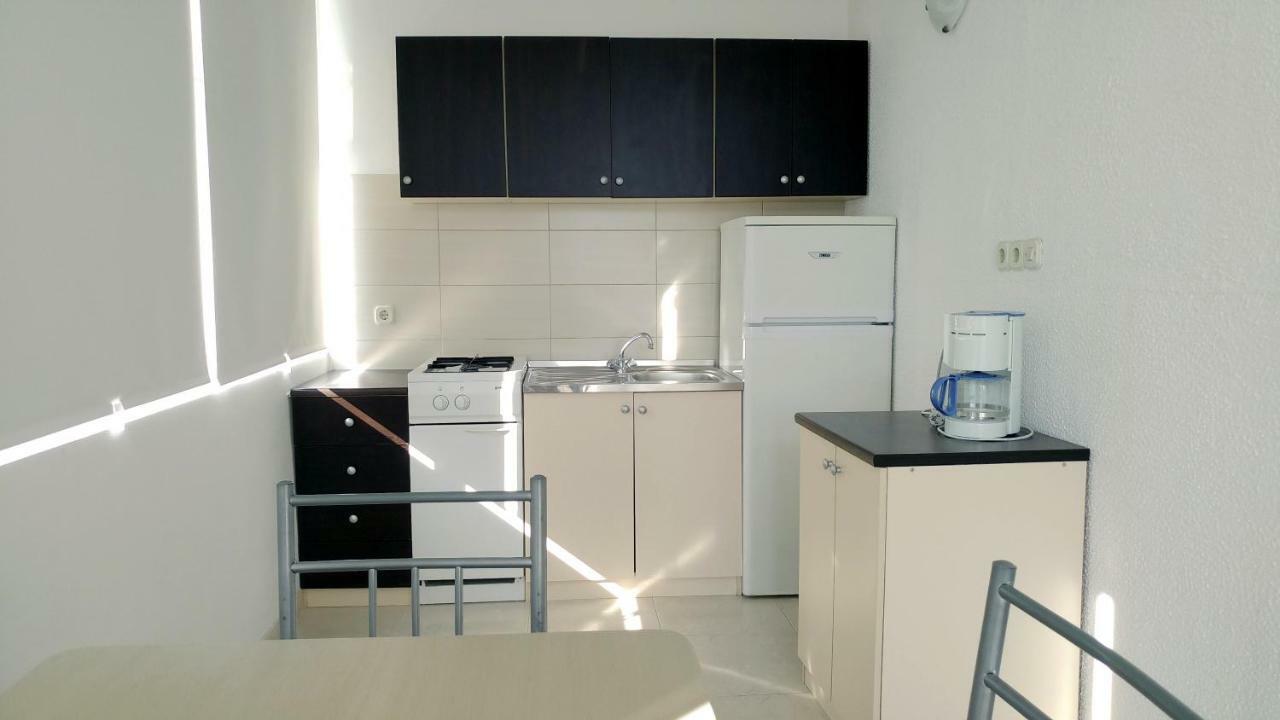 Apartmani Kastelan Barbat na Rabu Exteriör bild